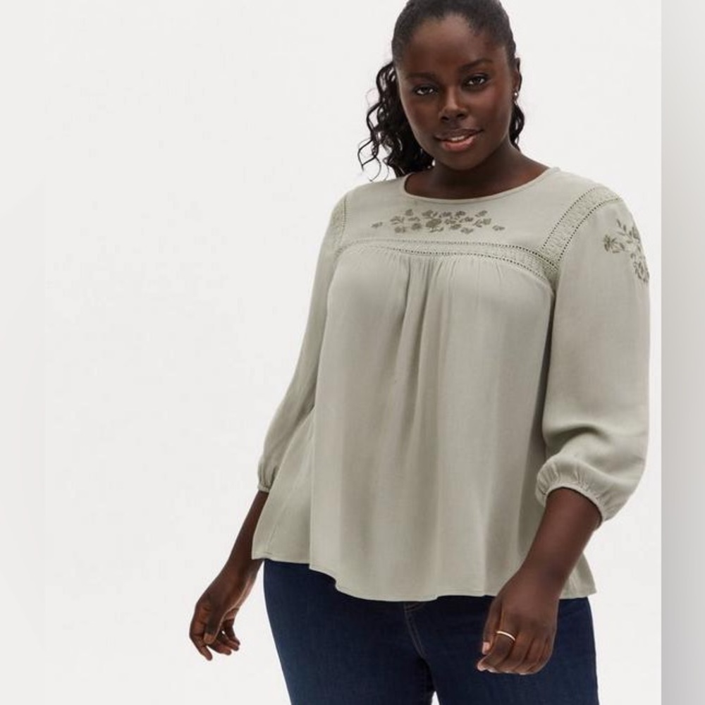 Torrid Crinkle Gauze Embroidered Top